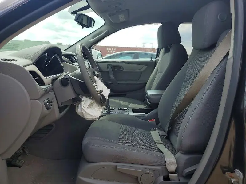 2017 CHEVROLET TRAVERSE LS  