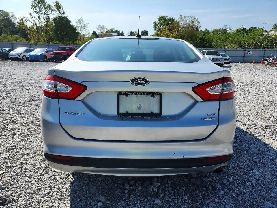 2015 FORD FUSION SE  
