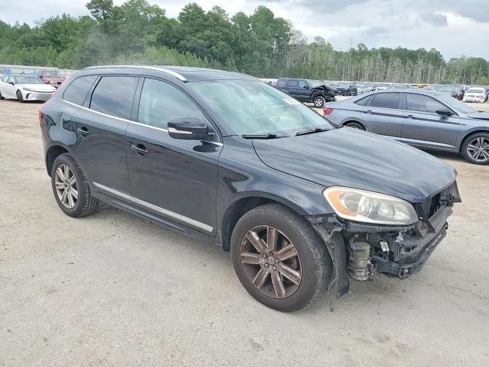 2016 VOLVO XC60 T6 PREMIER  
