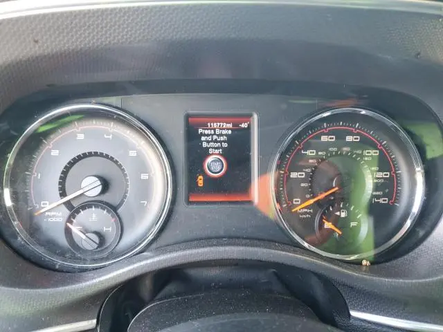 2012 DODGE CHARGER SE  