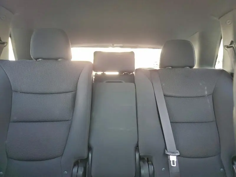 2011 KIA SORENTO BASE  