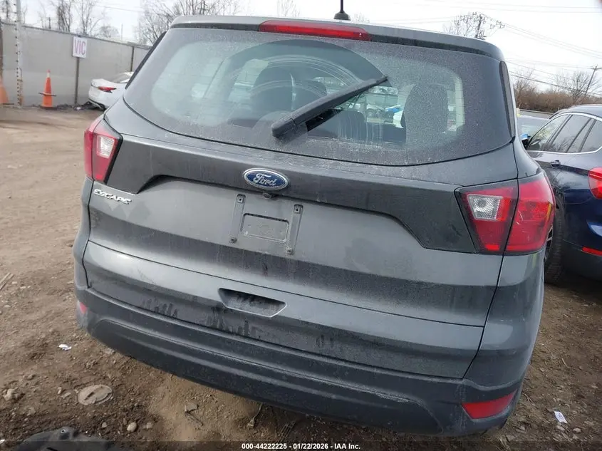 2019 FORD ESCAPE S