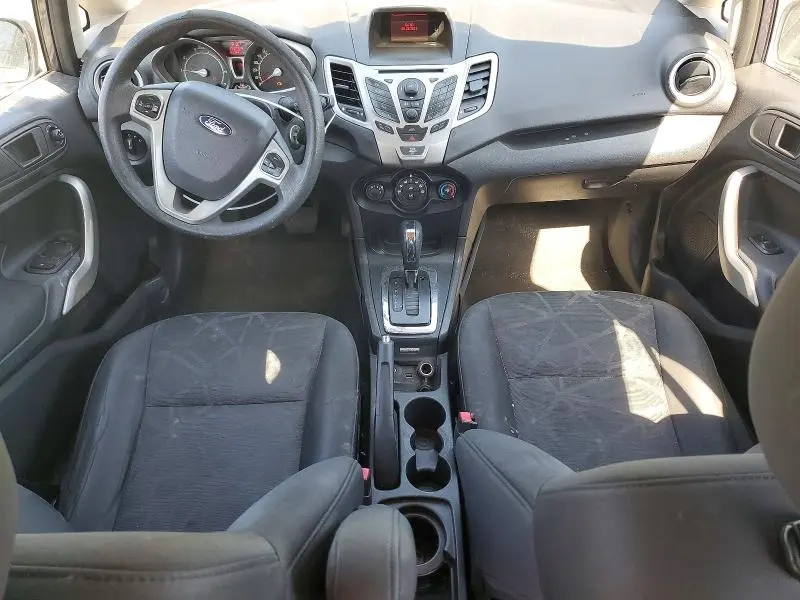 2013 FORD FIESTA SE  