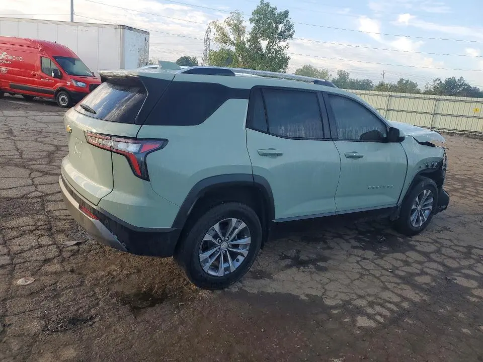 2025 CHEVROLET EQUINOX LT  