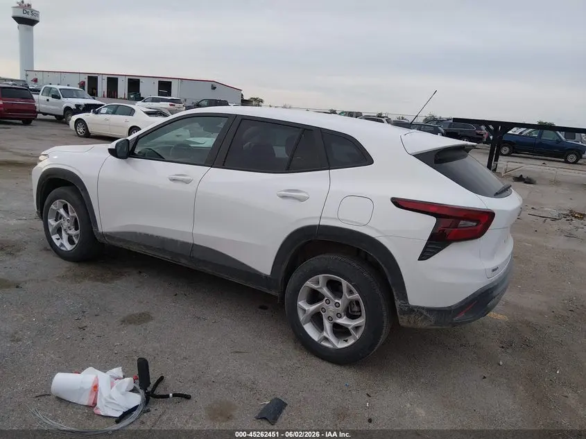 2025 CHEVROLET TRAX FWD LS