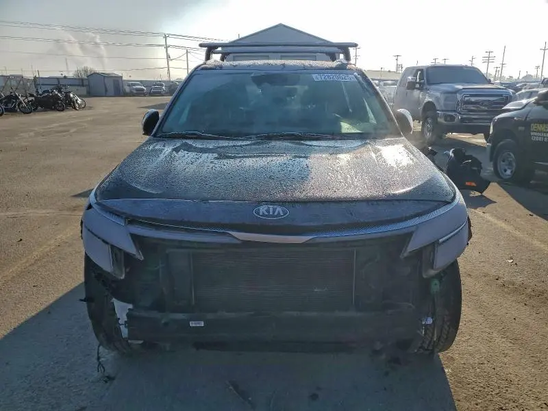 2021 KIA SELTOS EX  