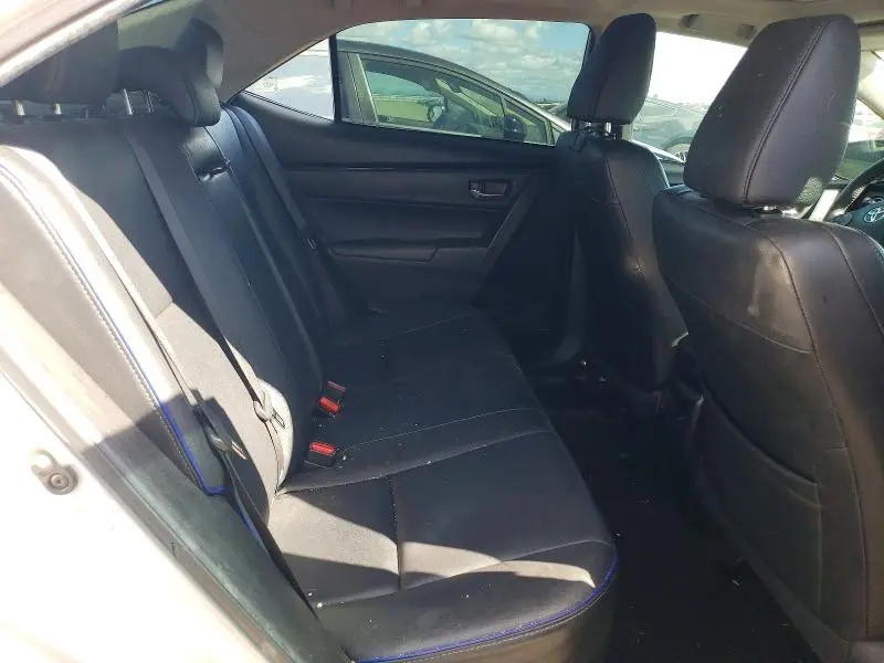 2018 TOYOTA COROLLA XSE  