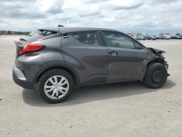 2020 TOYOTA C-HR XLE  