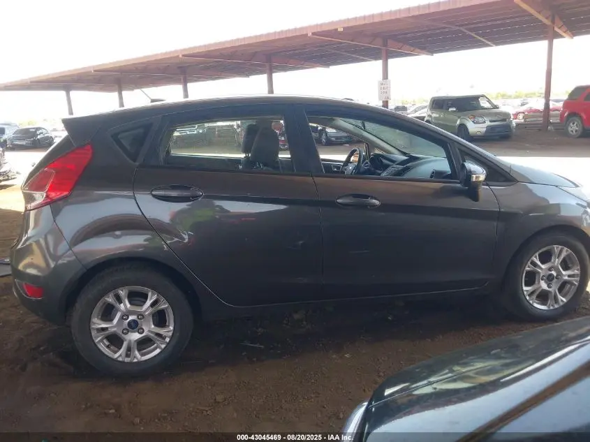 2015 FORD FIESTA SE