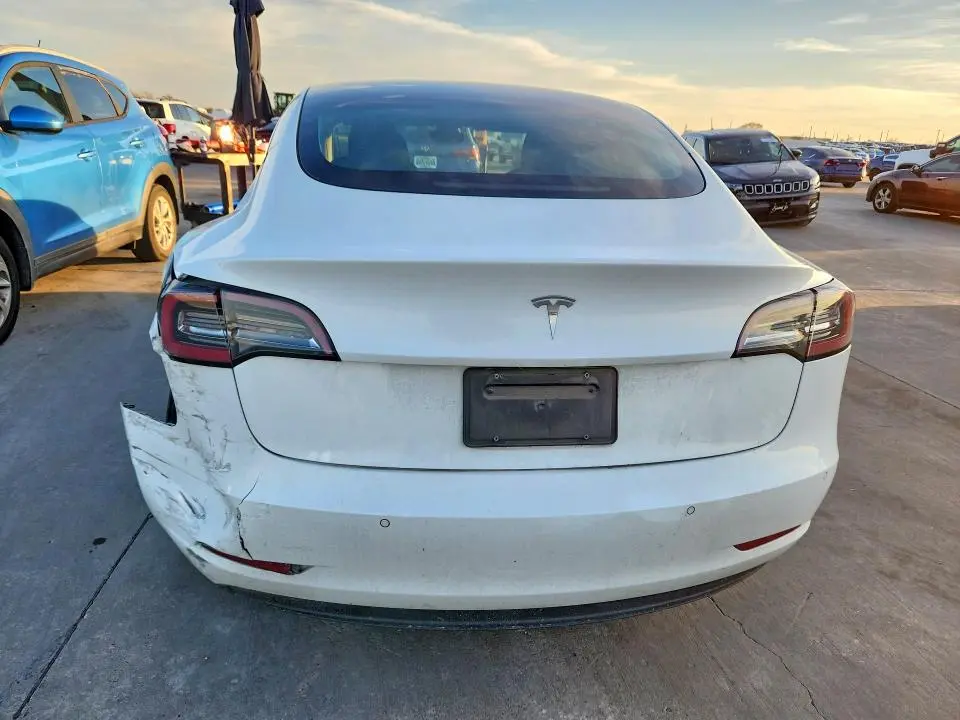 2020 TESLA MODEL 3   