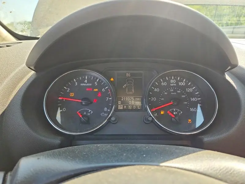 2013 NISSAN ROGUE S  