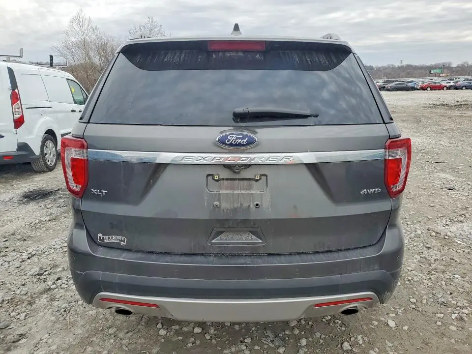 2016 FORD EXPLORER XLT  