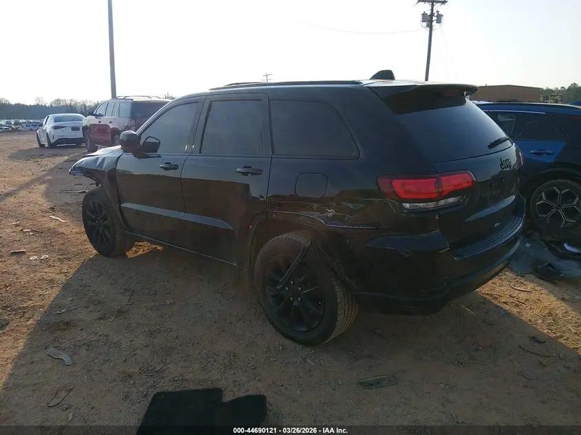 2017 JEEP GRAND CHEROKEE ALTITUDE 4X2