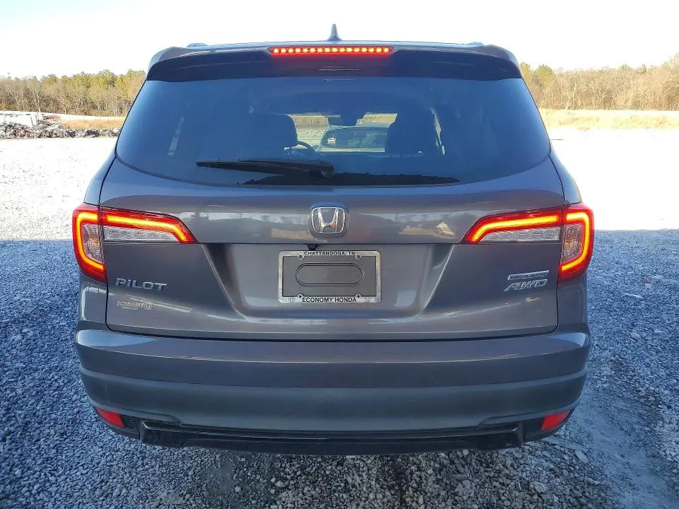 2022 HONDA PILOT SE  