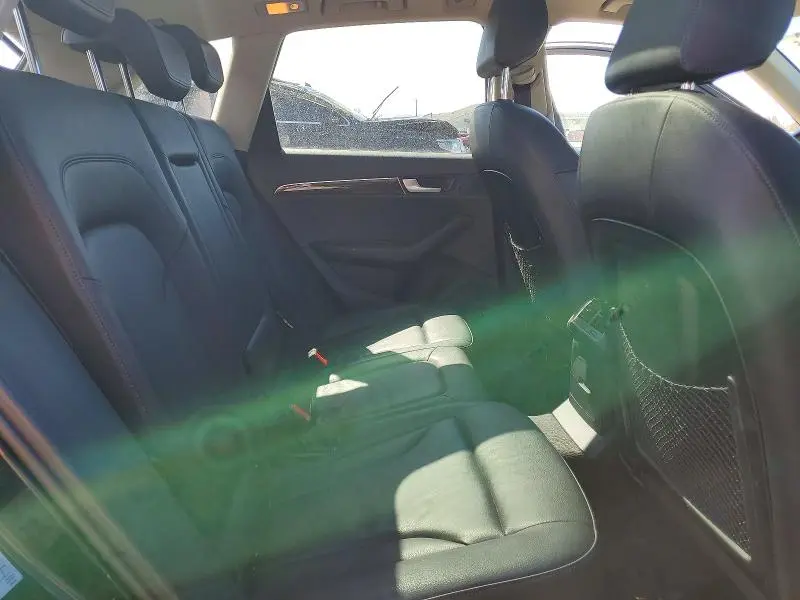 2010 AUDI Q5 PREMIUM PLUS  
