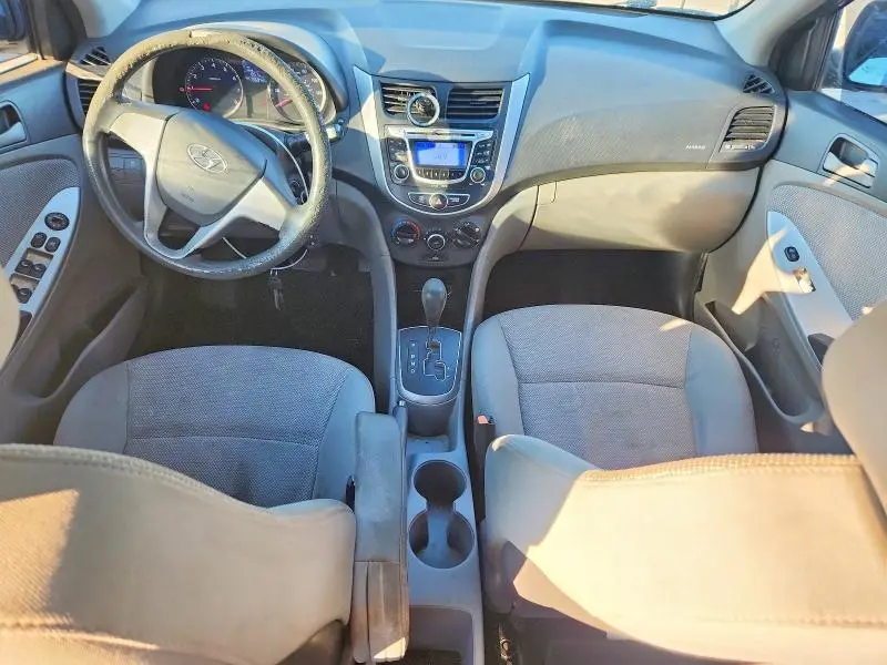 2013 HYUNDAI ACCENT GLS  