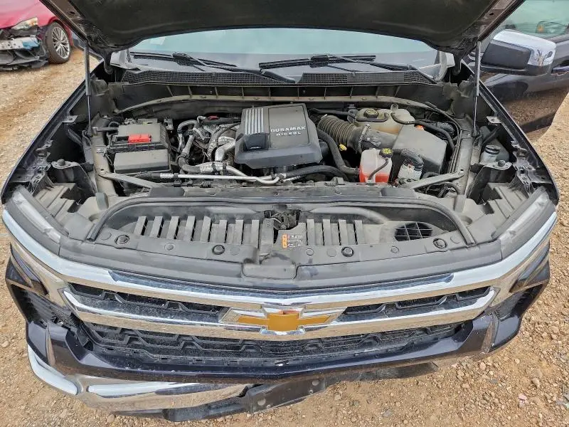 2023 CHEVROLET SILVERADO C1500 LT  