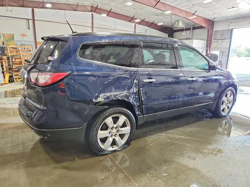 2016 CHEVROLET TRAVERSE LT  
