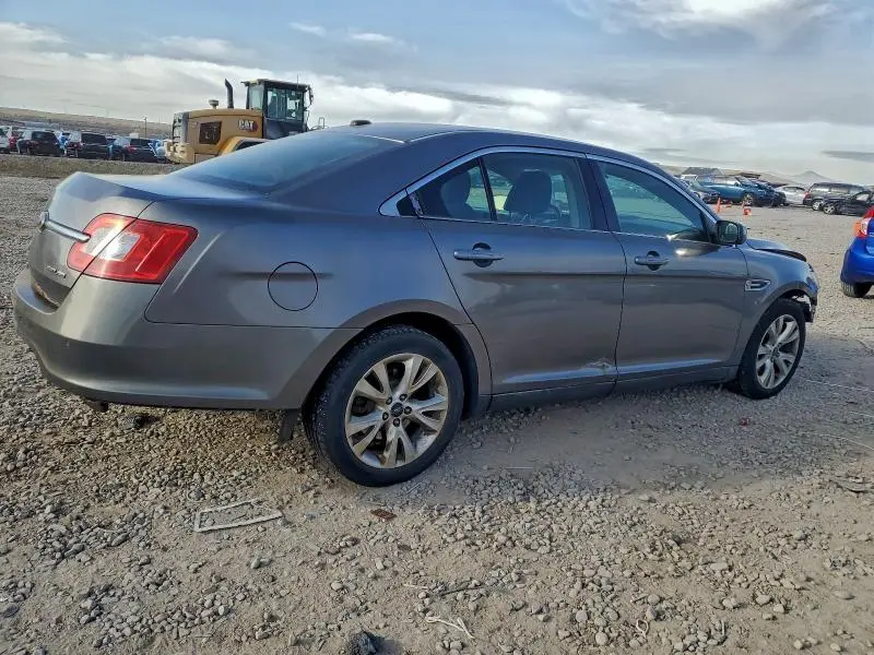 2011 FORD TAURUS SEL  