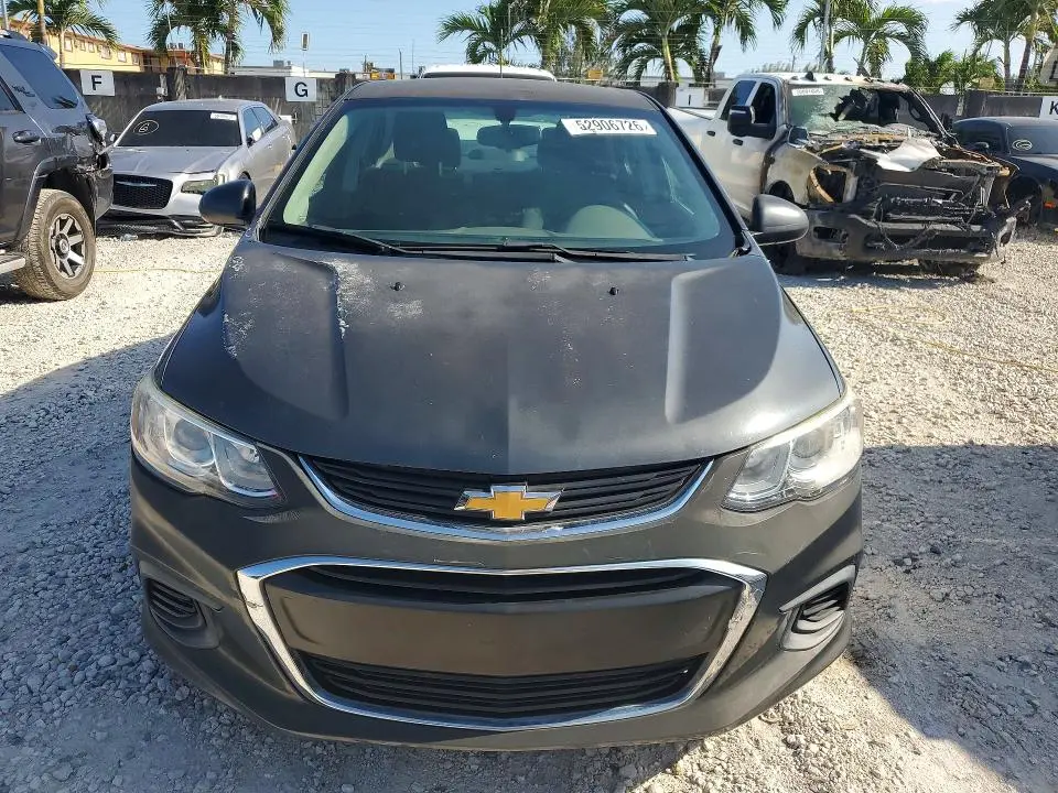 2017 CHEVROLET SONIC LT  