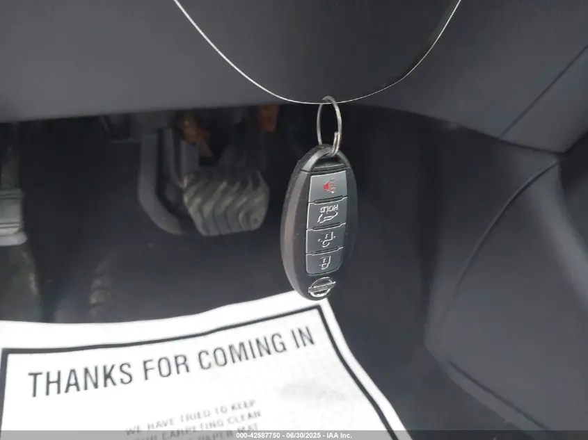 2015 NISSAN ROGUE SL