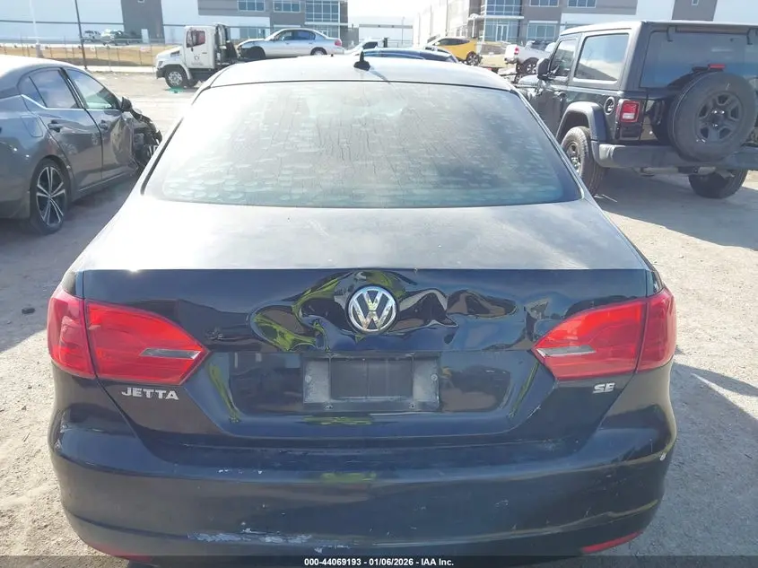 2014 VOLKSWAGEN JETTA 1.8T SE