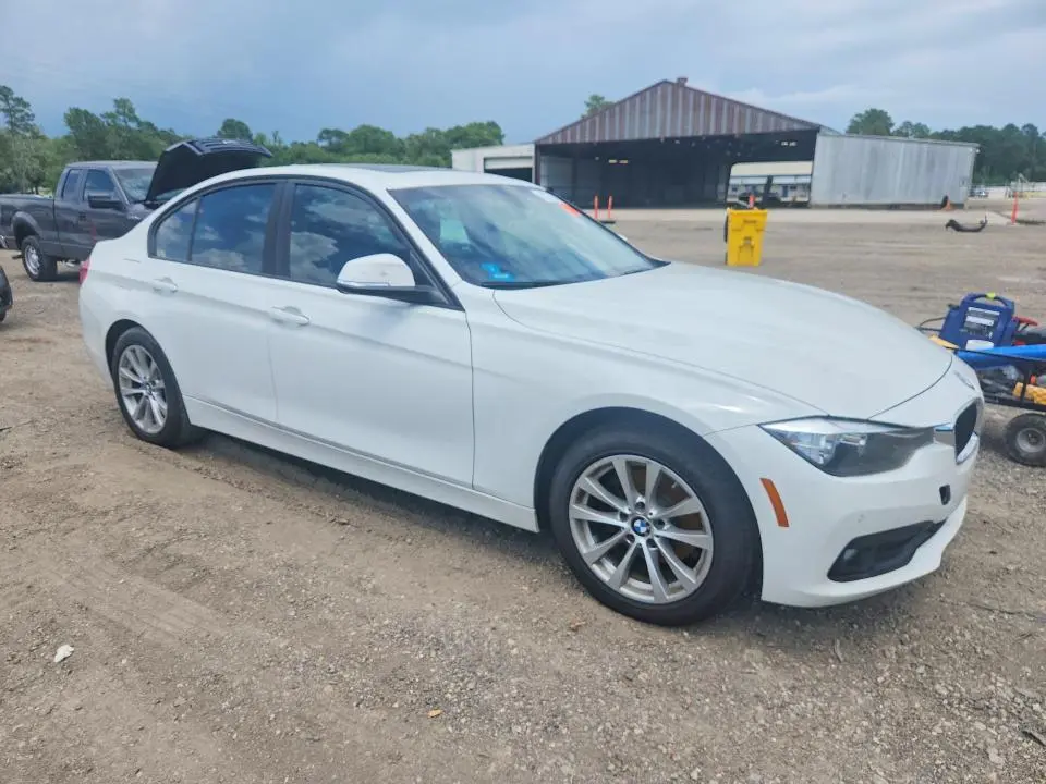 2017 BMW 320 I  