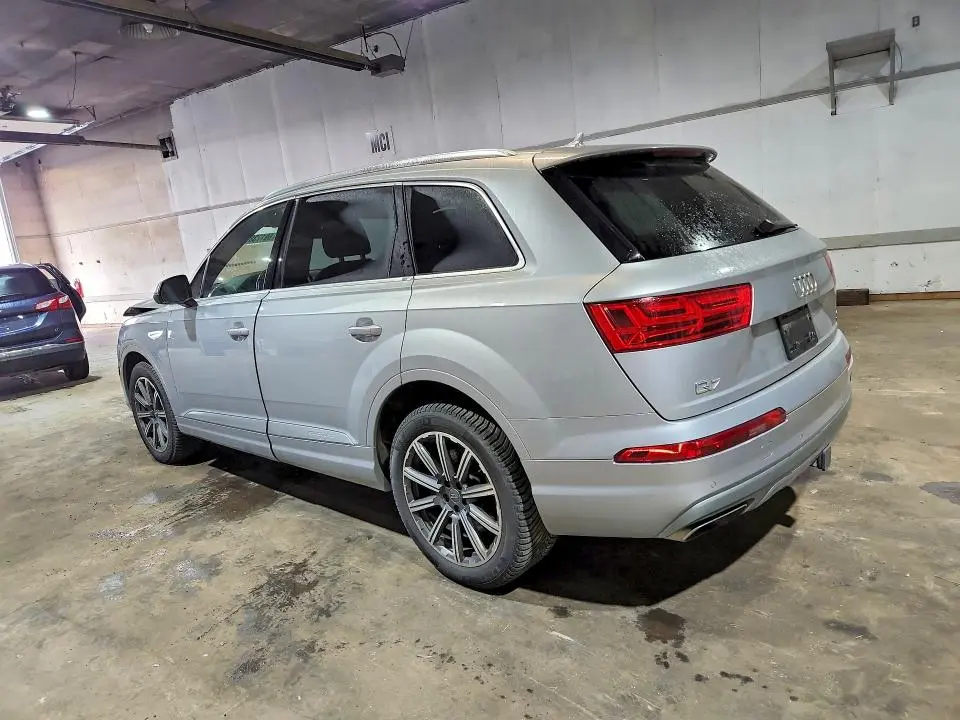 2017 AUDI Q7 PRESTIGE  