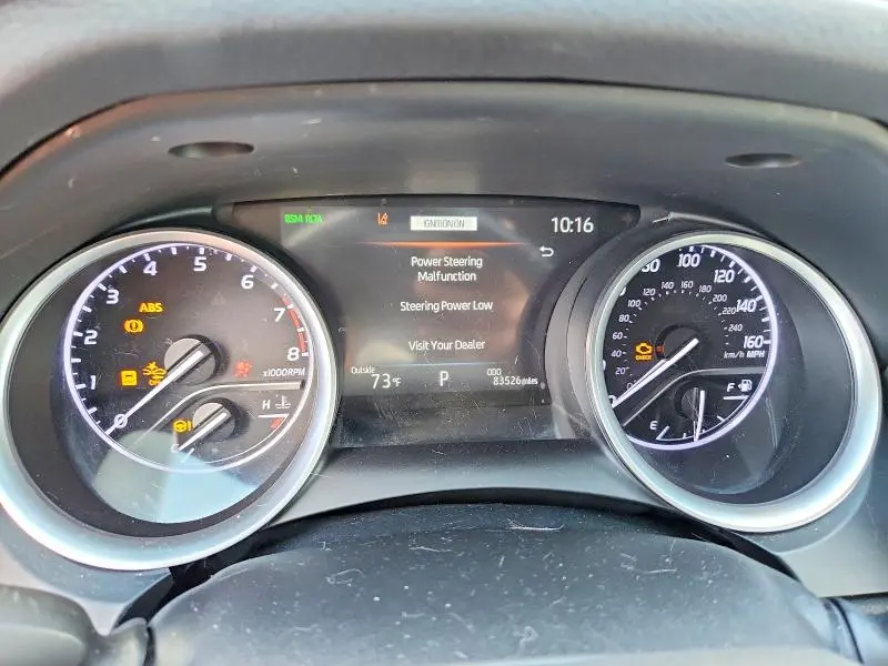 2021 TOYOTA CAMRY XLE  