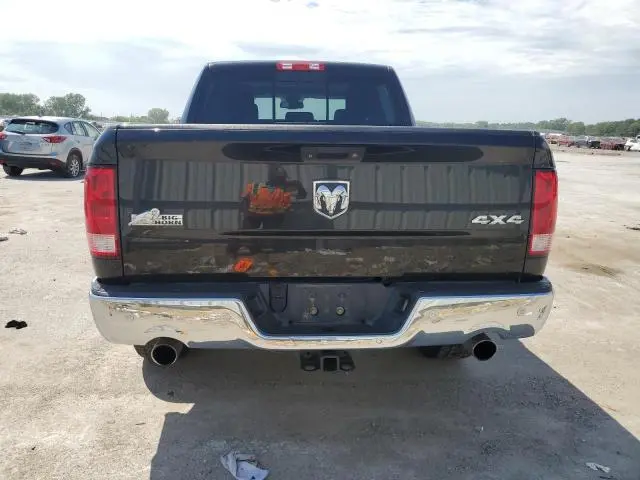 2016 RAM 1500 SLT  
