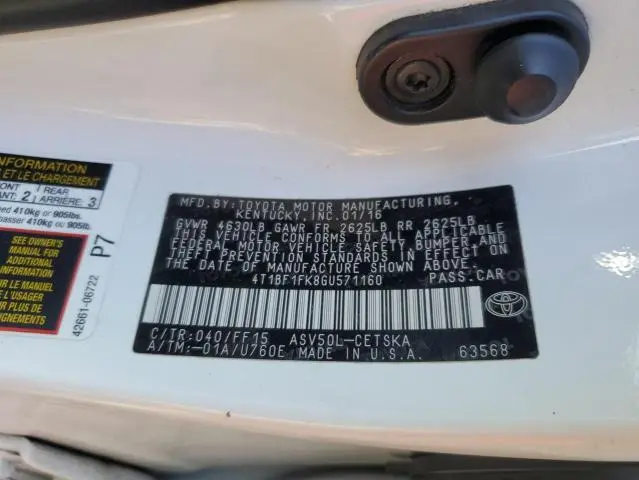 2016 TOYOTA CAMRY LE  