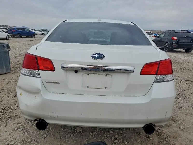 2013 SUBARU LEGACY 2.5I LIMITED  