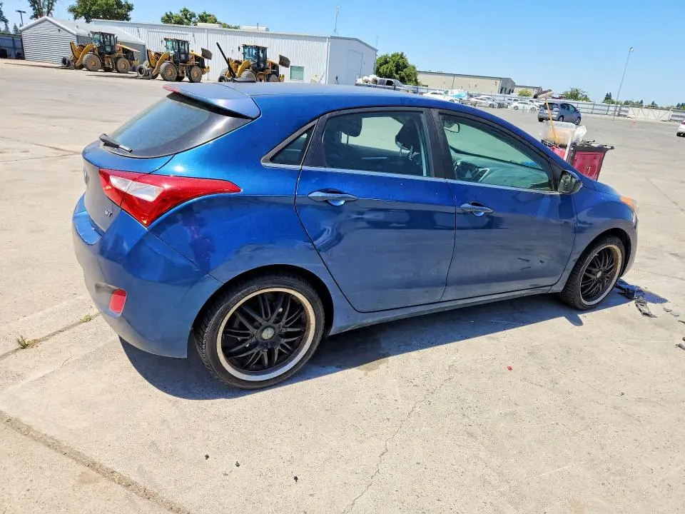 2014 HYUNDAI ELANTRA GT BASE  