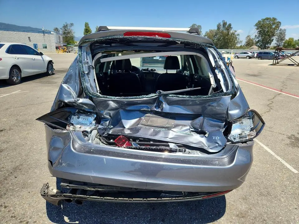 2014 VOLKSWAGEN JETTA TDI  