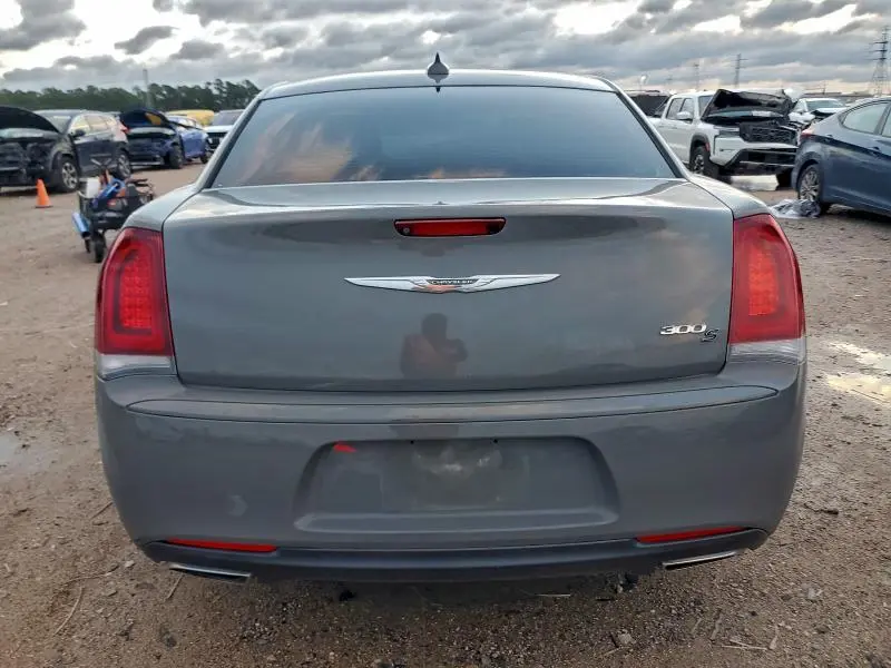 2019 CHRYSLER 300 S  