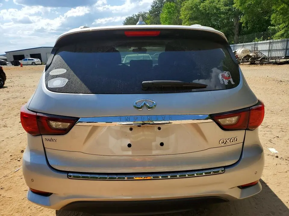 2020 INFINITI QX60 LUXE  
