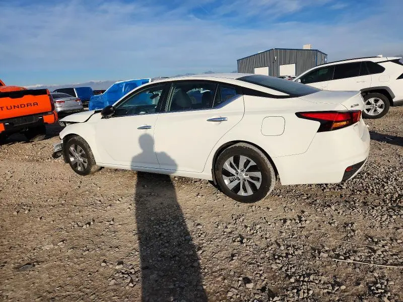 2024 NISSAN ALTIMA S  