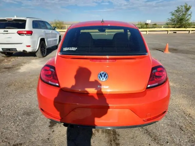 2019 VOLKSWAGEN BEETLE S  