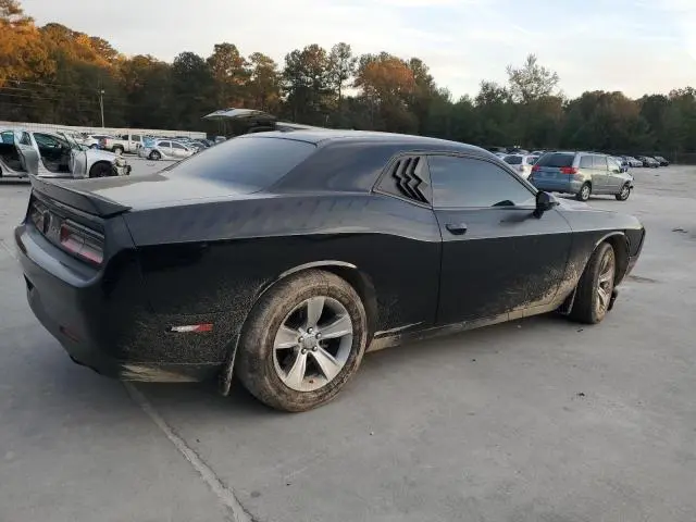 2020 DODGE CHALLENGER SXT  
