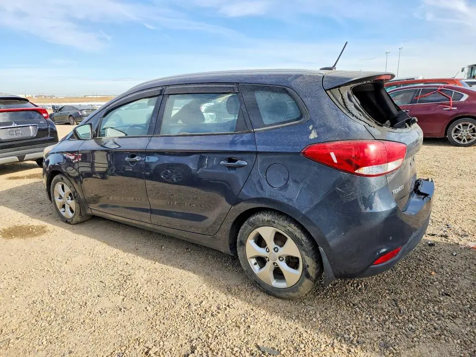 2015 KIA RONDO   