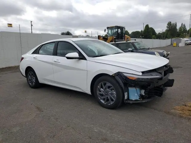 2024 HYUNDAI ELANTRA BLUE