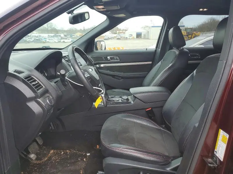 2019 FORD EXPLORER XLT  