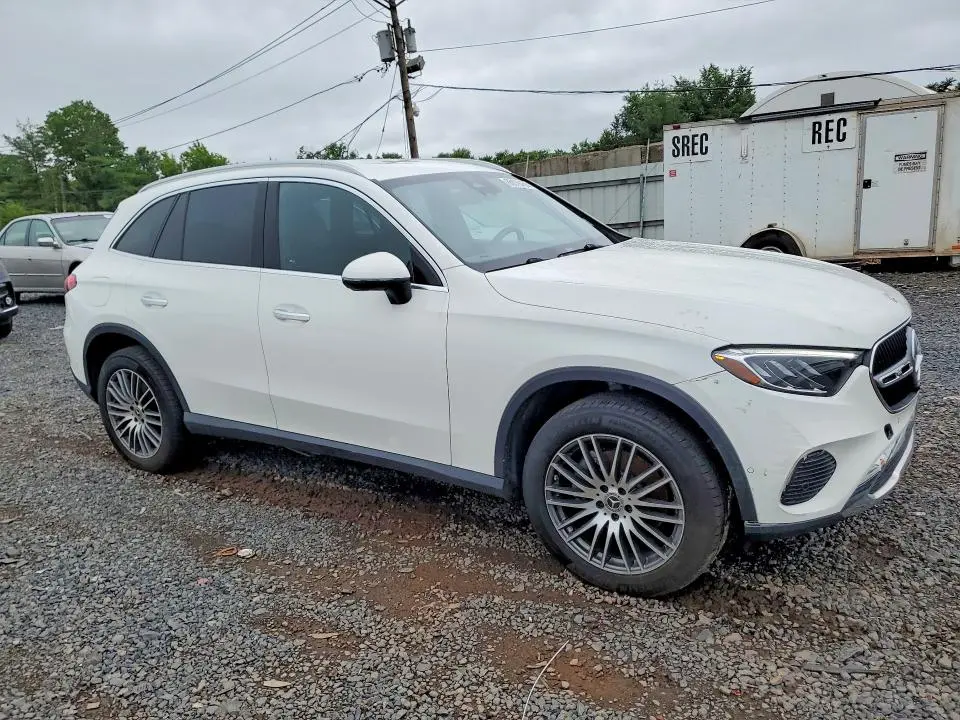 2025 MERCEDES-BENZ GLC 300 4MATIC  