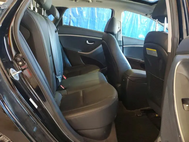 2016 HYUNDAI ELANTRA GT BASE  