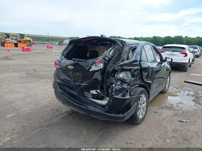 2022 CHEVROLET EQUINOX FWD LS