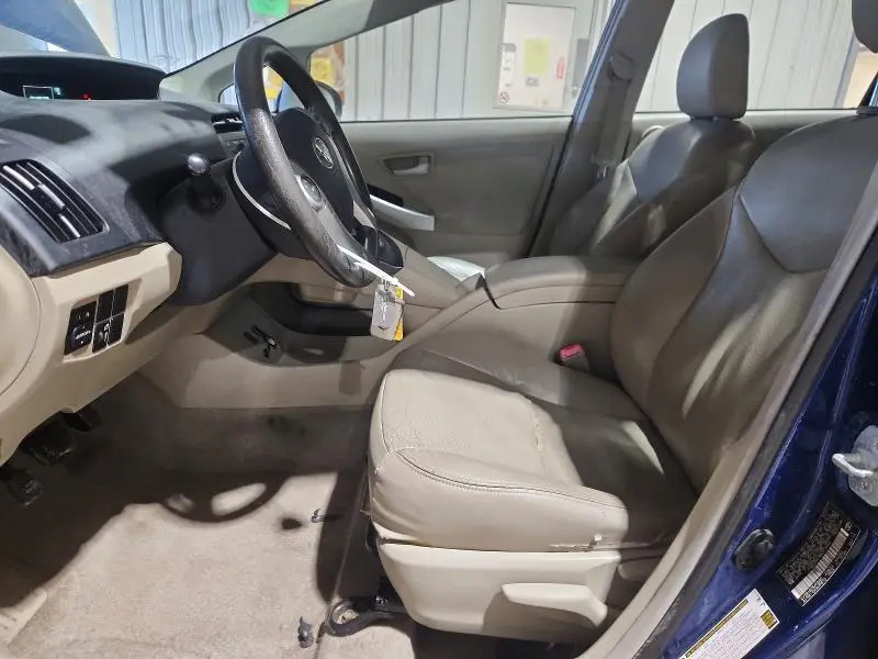 2011 TOYOTA PRIUS THREE  