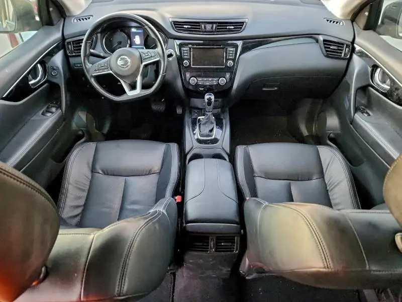 2021 NISSAN ROGUE SPORT SL  