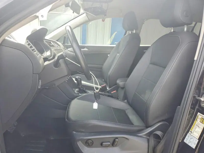 2020 VOLKSWAGEN TIGUAN SE  