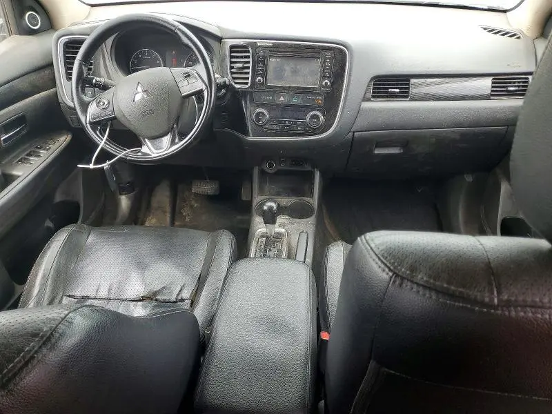 2016 MITSUBISHI OUTLANDER SE  