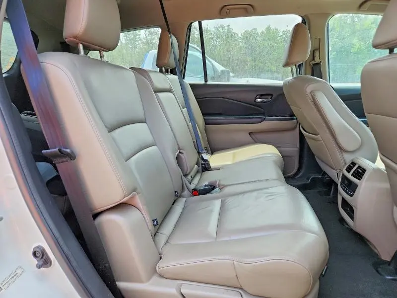 2016 HONDA PILOT EXL  